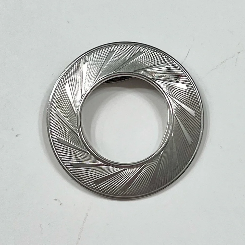 Vintage Lieba USA Scarf Brooch‎ Pin Clip Silver Tone Modern Style